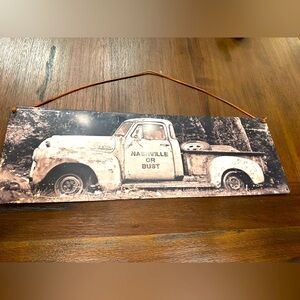 Nashville or Bust wall art